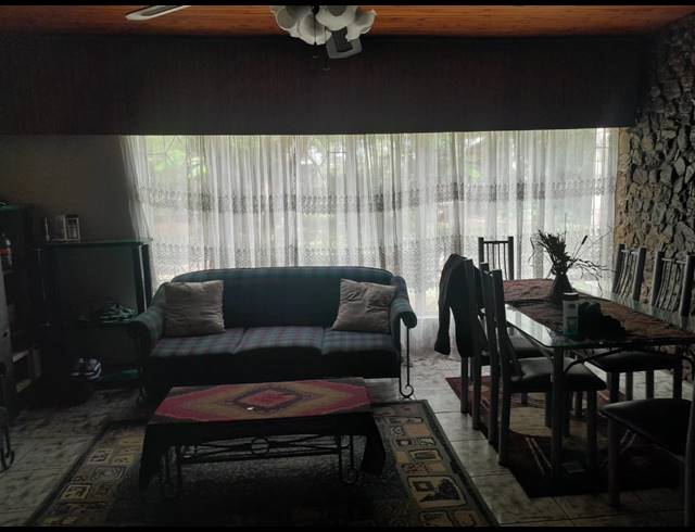 4 BEDROOM HOUSE FOR SALE IN PROTEA PARK